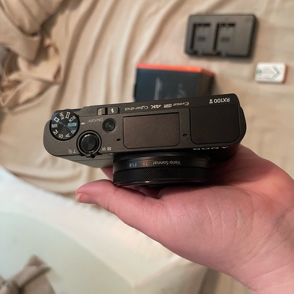 Sony RX100 V - Picture 3 of 7